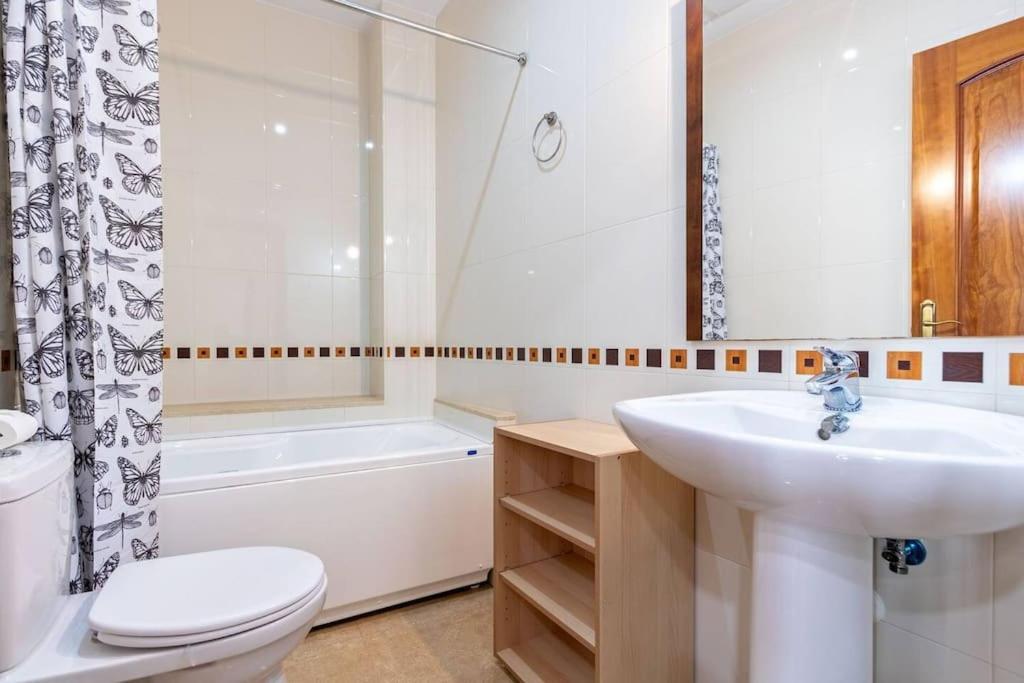 Jdcbi - Peaceful Lovely Apartment In City Center Sevilla Bagian luar foto