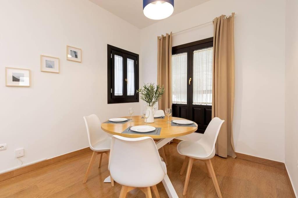 Jdcbi - Peaceful Lovely Apartment In City Center Sevilla Bagian luar foto