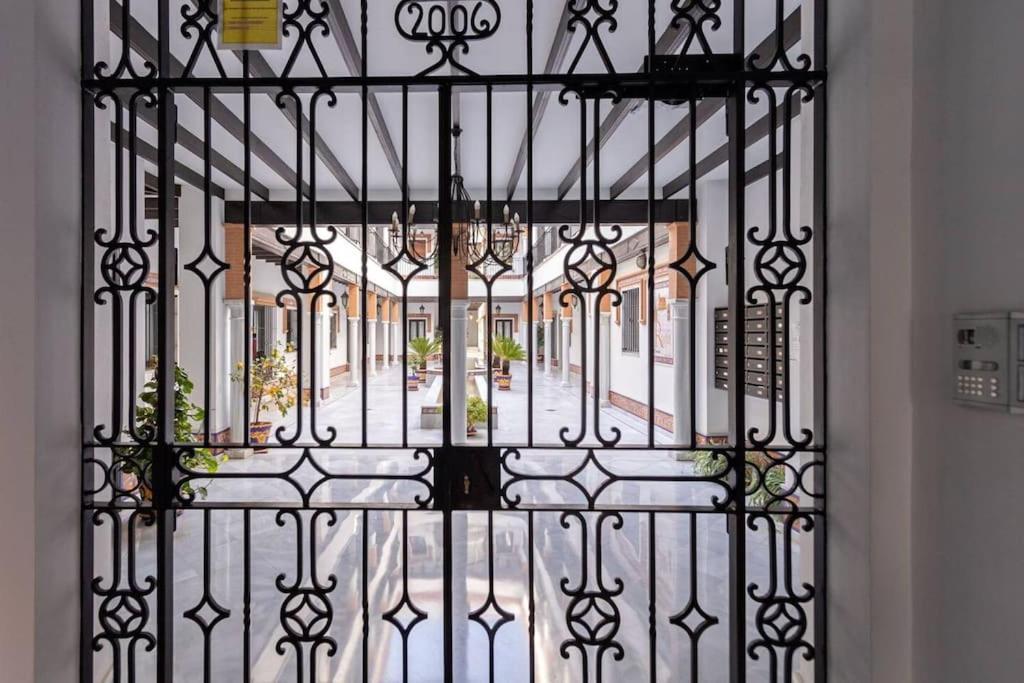 Jdcbi - Peaceful Lovely Apartment In City Center Sevilla Bagian luar foto