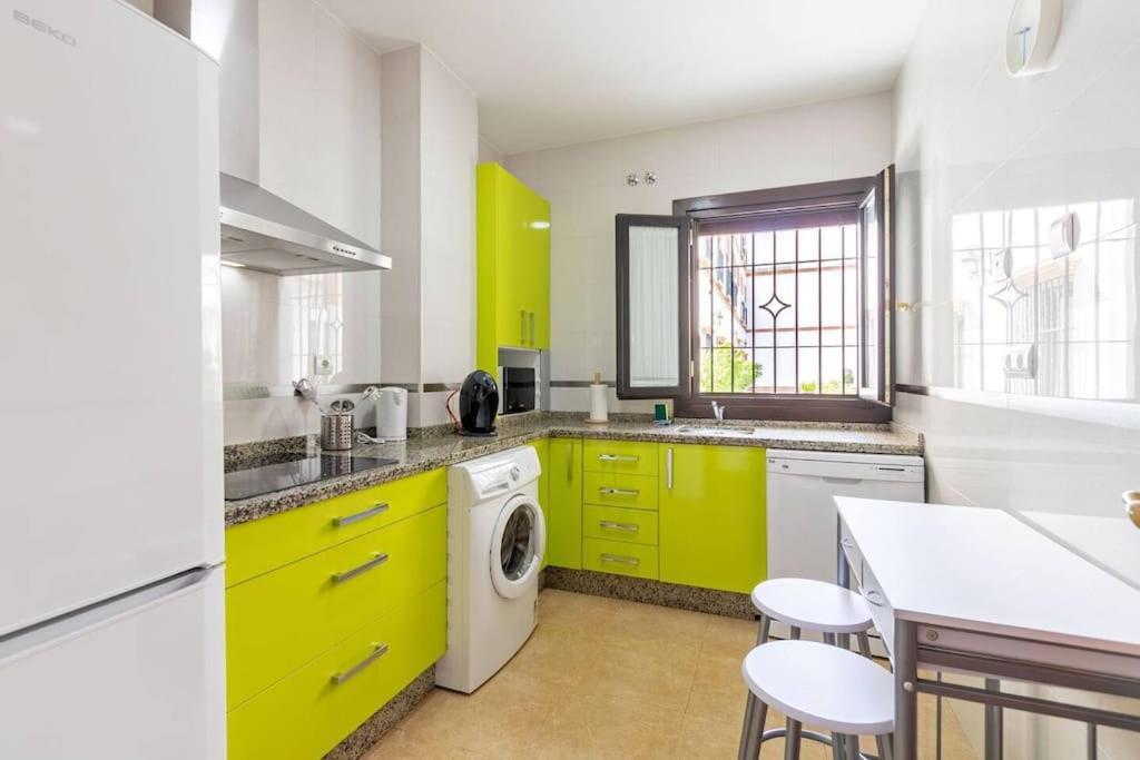 Jdcbi - Peaceful Lovely Apartment In City Center Sevilla Bagian luar foto